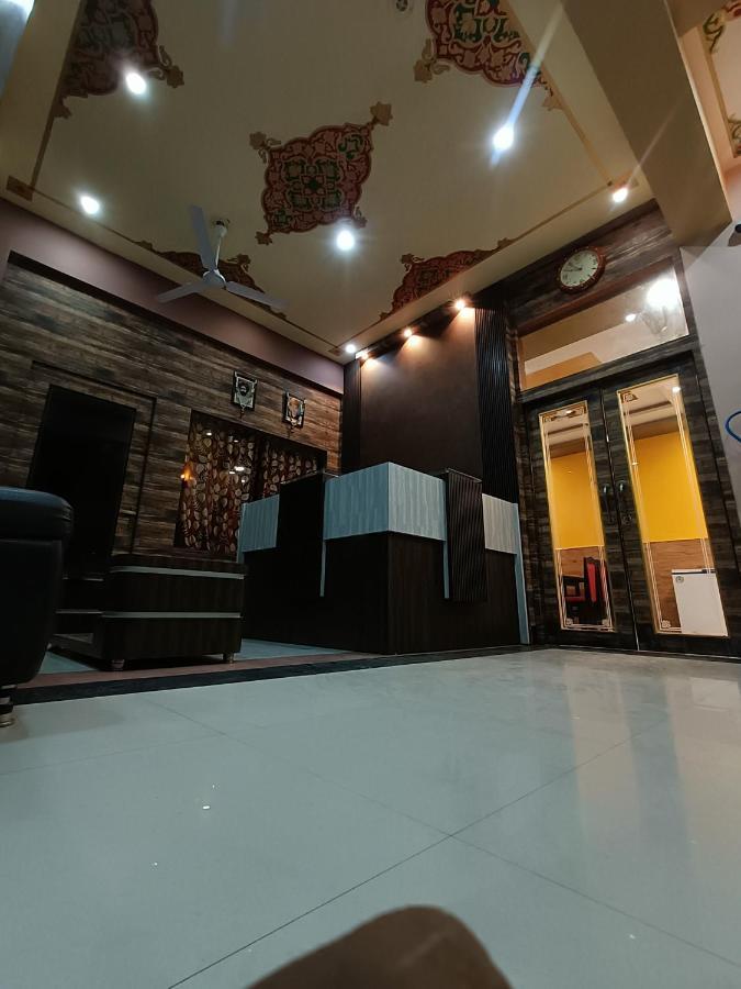 Hotel Subham Residency And Restaurant Біканер Екстер'єр фото