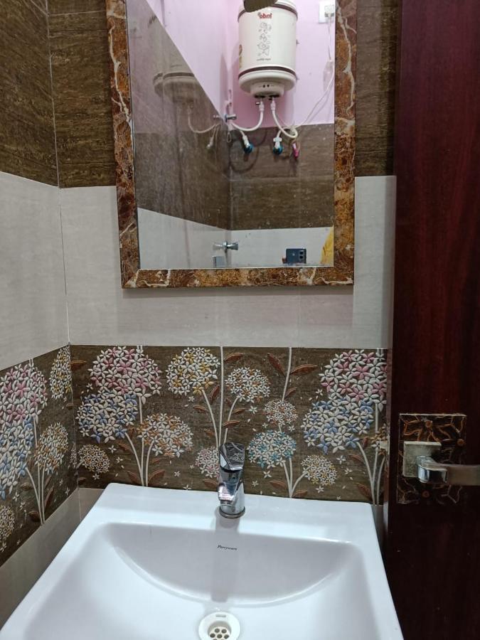 Hotel Subham Residency And Restaurant Біканер Екстер'єр фото